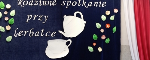Rodzinne spotkanie przy herbatce